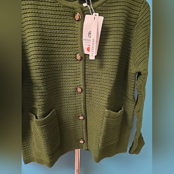 Size Small Green Long Sleeve Ribbed Knit Button Down Cardigan With Pockets - Picture 3 of 10